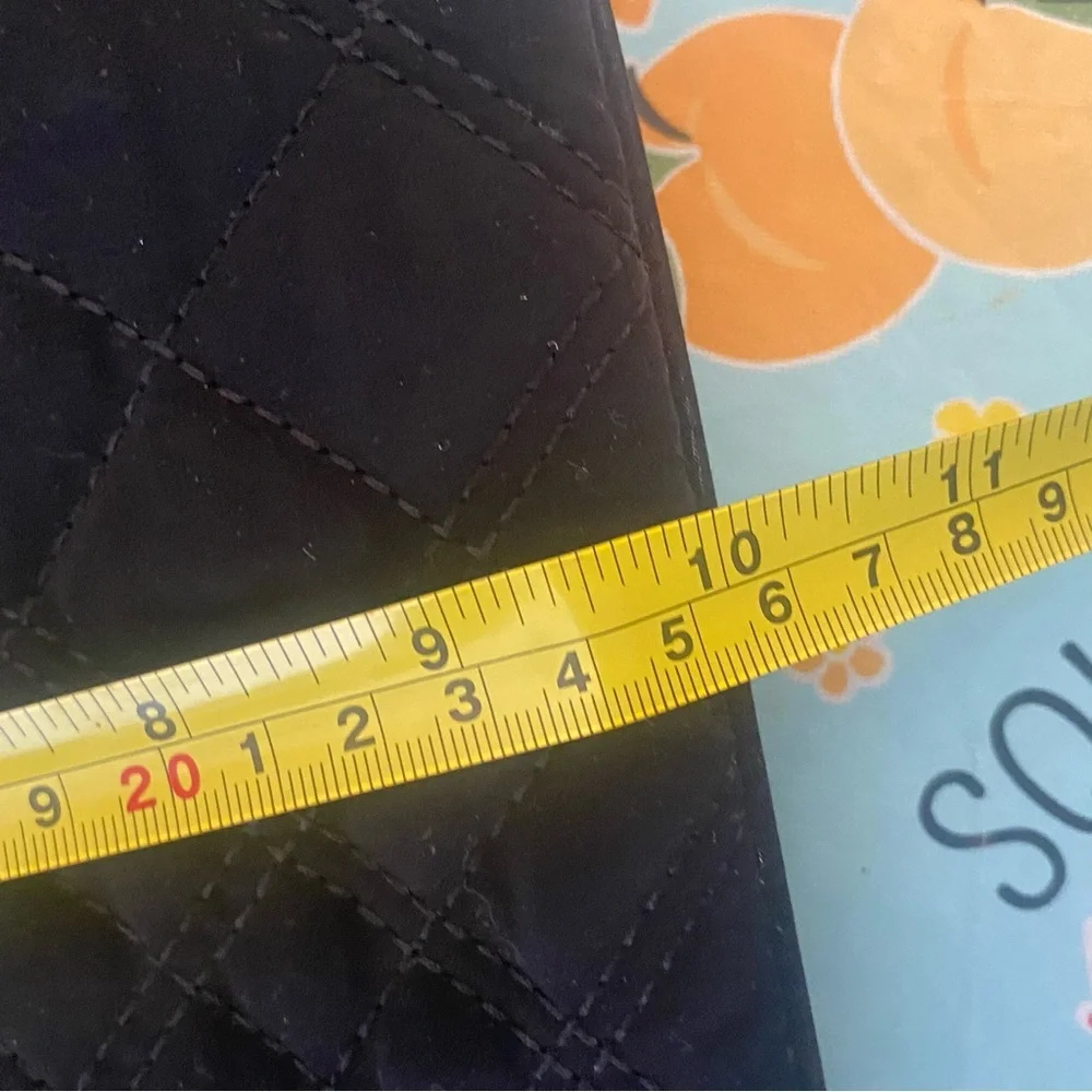 Vera Bradley Black Quilted Shoulder Bag‎ - Picture 7 of 7